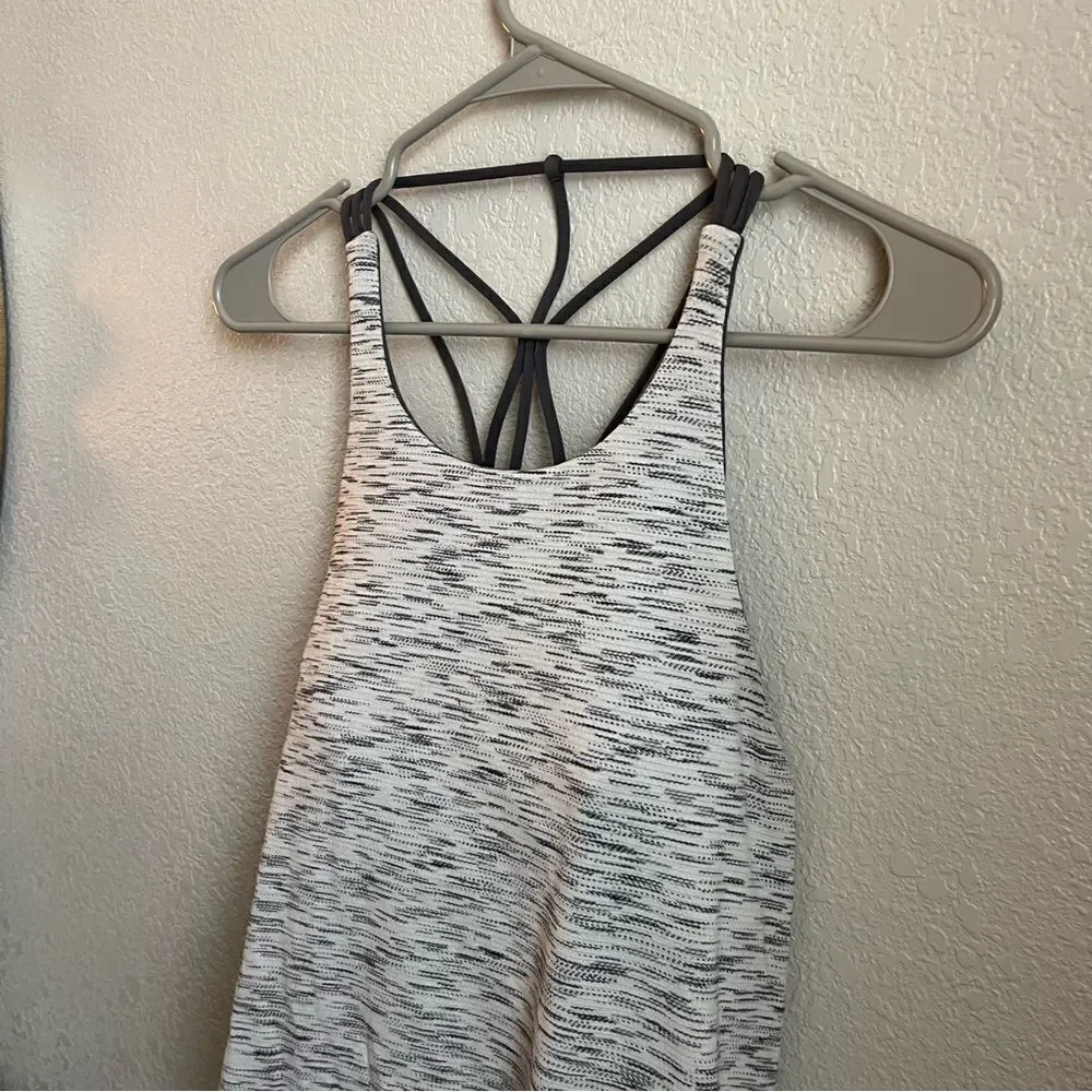 Lululemon Raise The Barre Tank Tiger Space Dye Black White / Dark Carbon